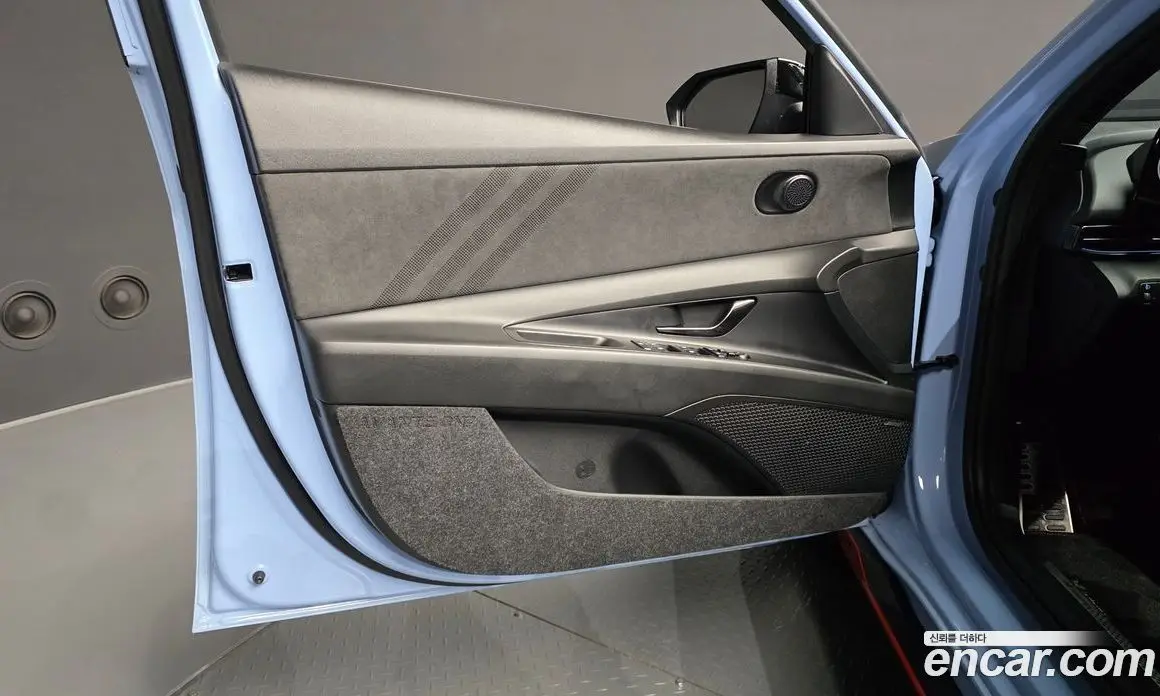 Hyundai Avante 2021 2.0 автомат (гидро), фото 14