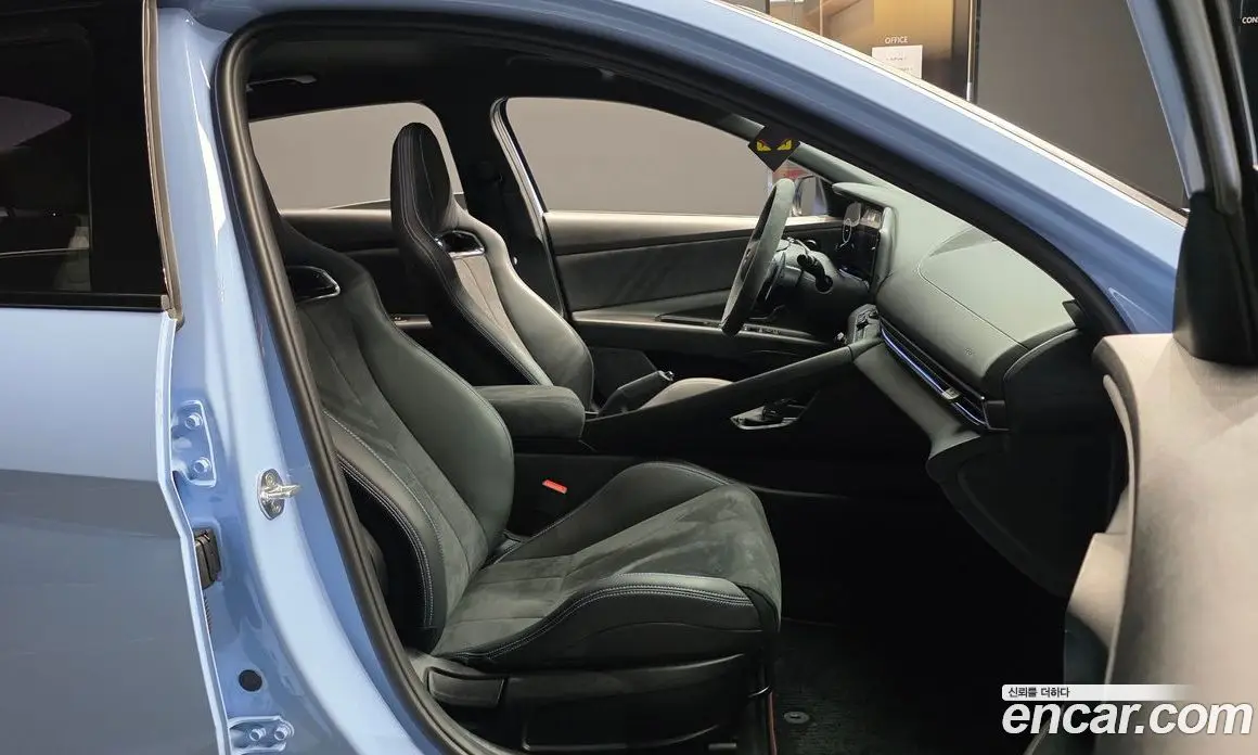 Hyundai Avante 2021 2.0 автомат (гидро), фото 16