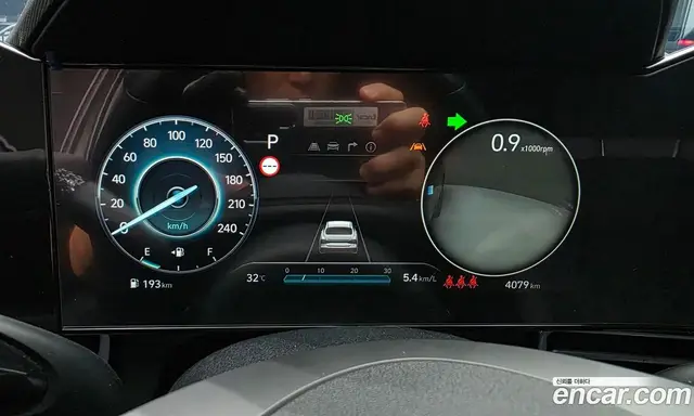 Hyundai Avante 2023 1.6 автомат (гидро), миниатюра 11