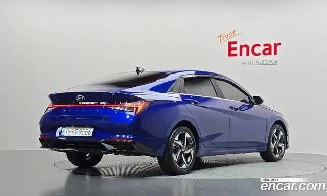 Hyundai Avante 2023 1.6 автомат (гидро), миниатюра 2