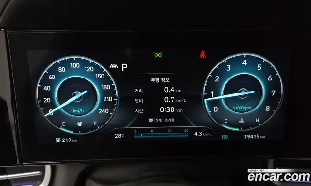 Hyundai Avante 2023 1.6 автомат (гидро), миниатюра 11