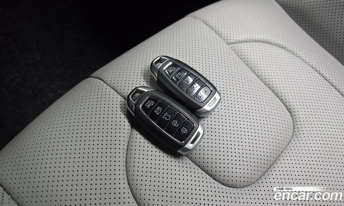 Hyundai Avante 2023 1.6 автомат (гидро), фото 24