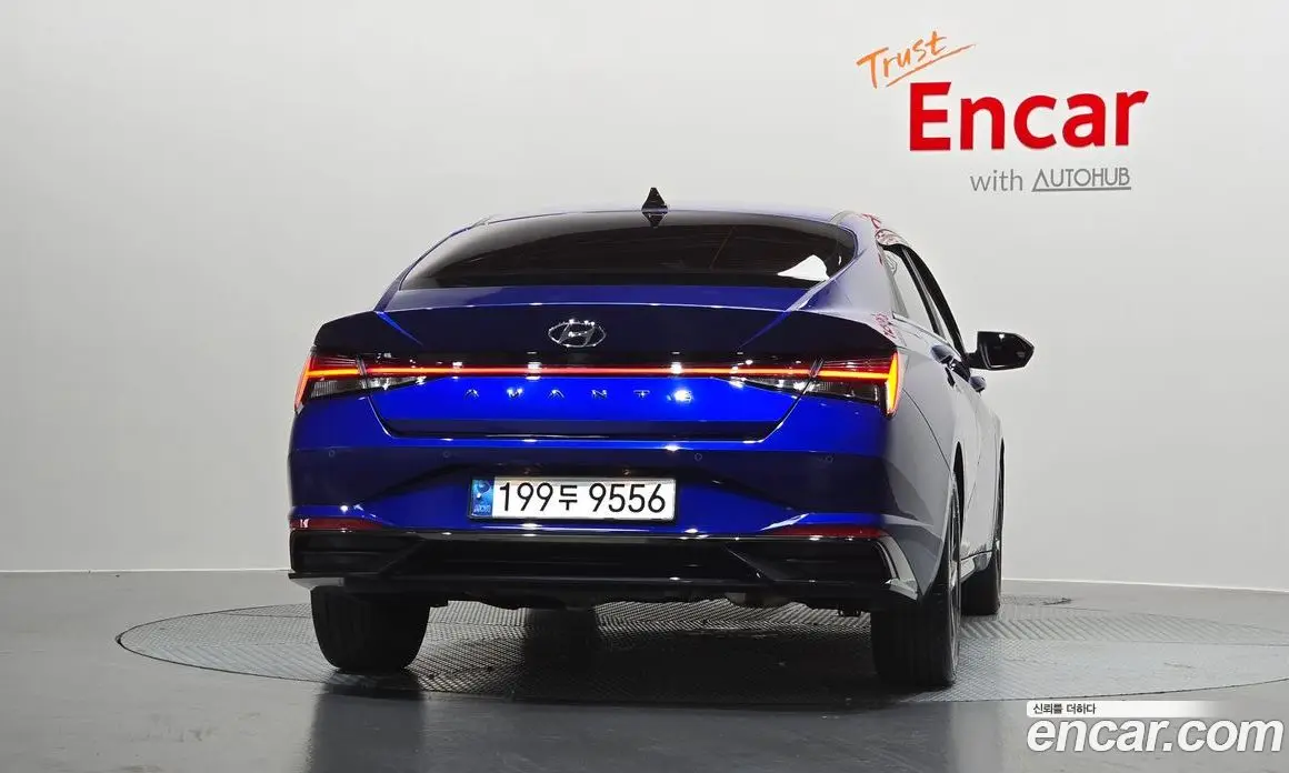 Hyundai Avante 2023 1.6 автомат (гидро), фото 4
