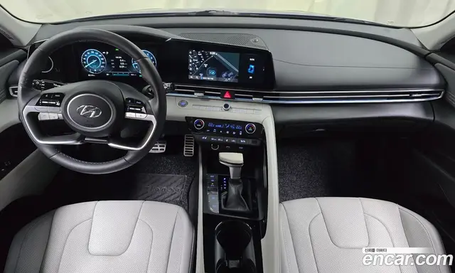 Hyundai Avante 2023 1.6 автомат (гидро), миниатюра 10