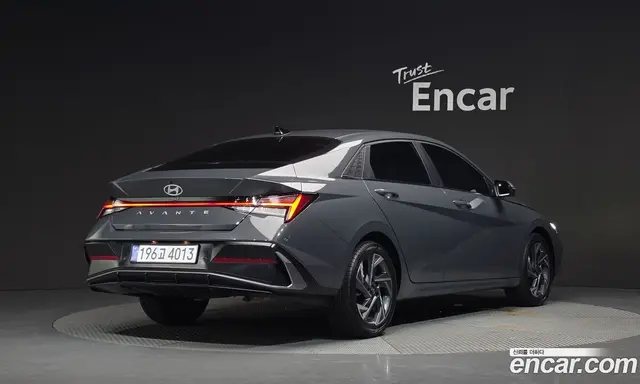 Hyundai Avante 2023 1.6 автомат (гидро), миниатюра 2