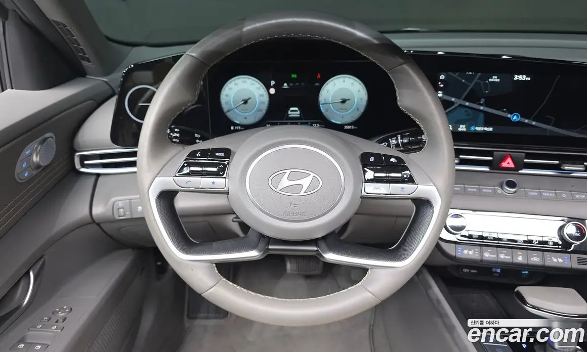 Hyundai Avante 2023 1.6 автомат (гидро), фото 13