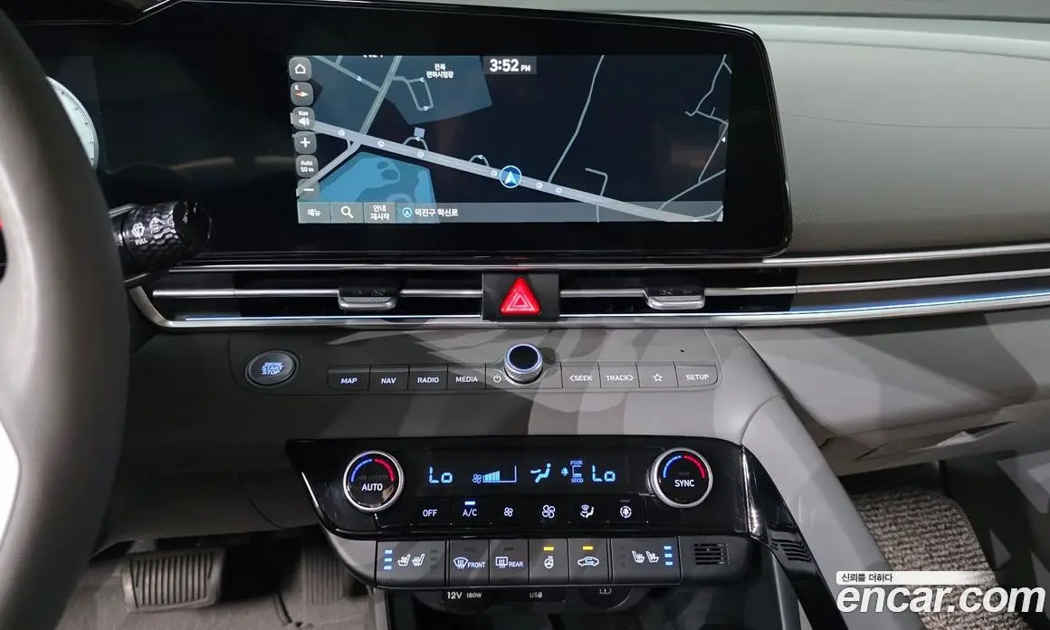Hyundai Avante 2023 1.6 автомат (гидро), фото 14