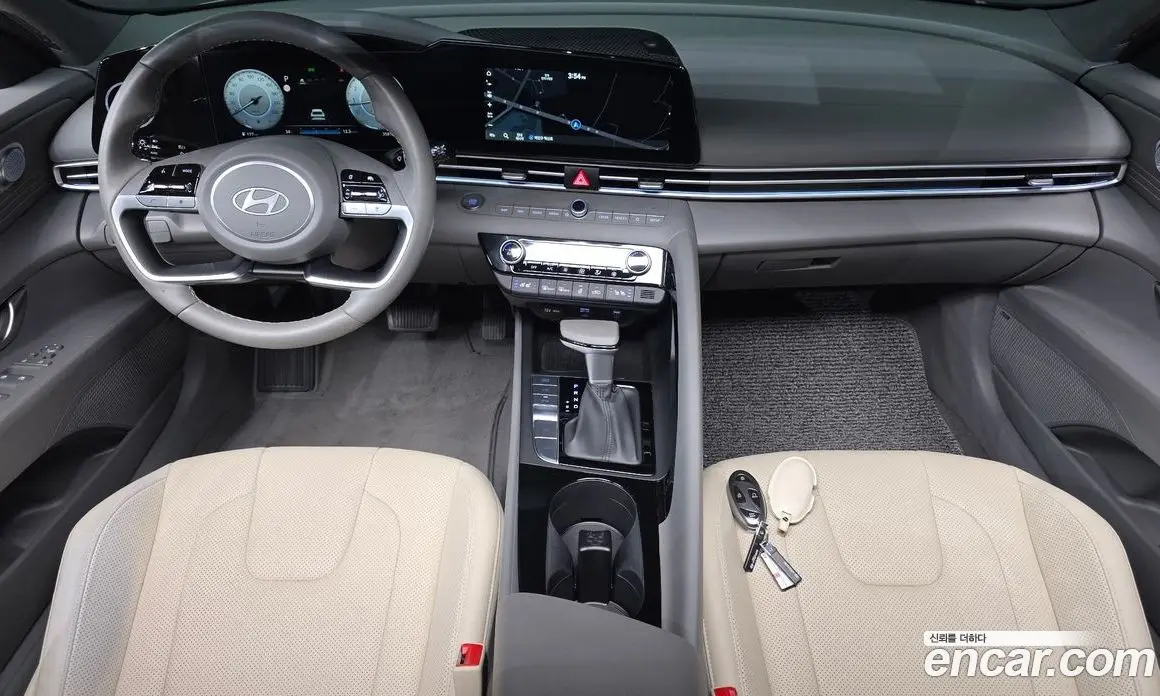 Hyundai Avante 2023 1.6 автомат (гидро), фото 7