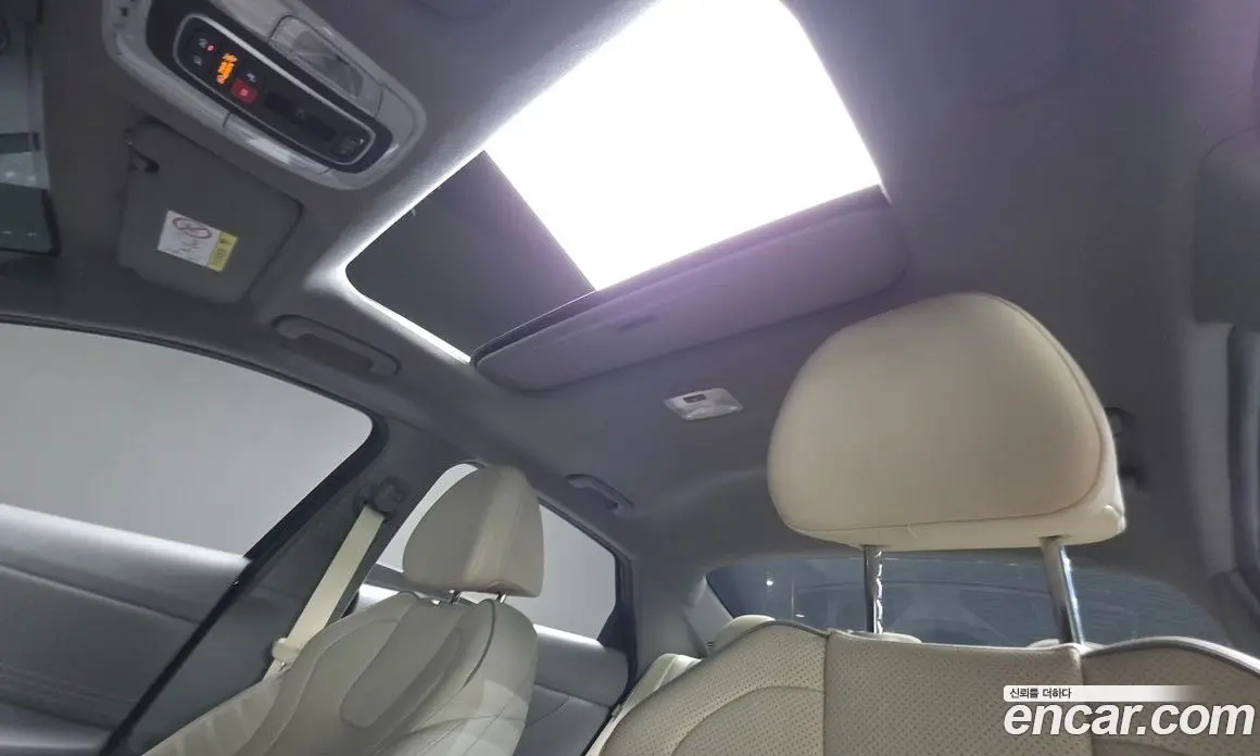 Hyundai Avante 2023 1.6 автомат (гидро), фото 10