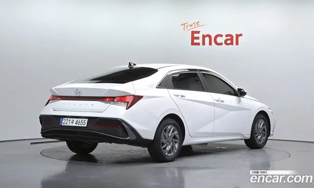 Hyundai Avante 2024 1.6 автомат (гидро), миниатюра 2