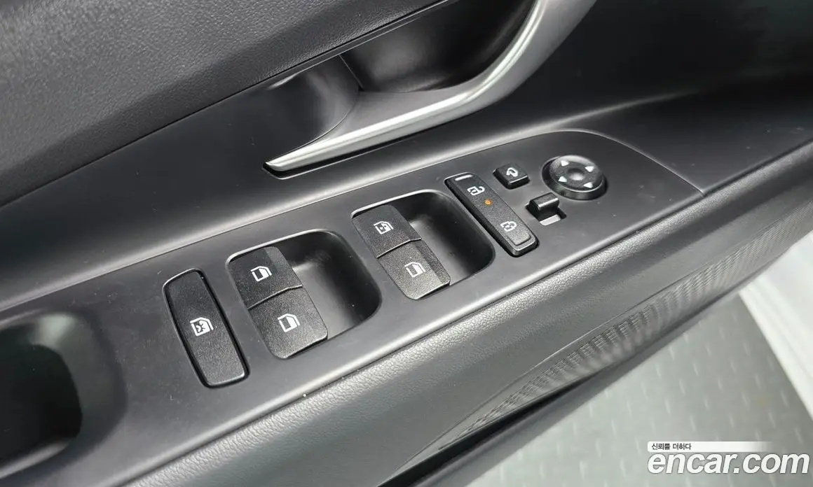 Hyundai Avante 2024 1.6 автомат (гидро), фото 20