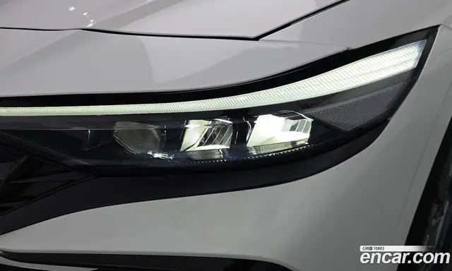 Hyundai Avante 2024 1.6 автомат (гидро), миниатюра 8