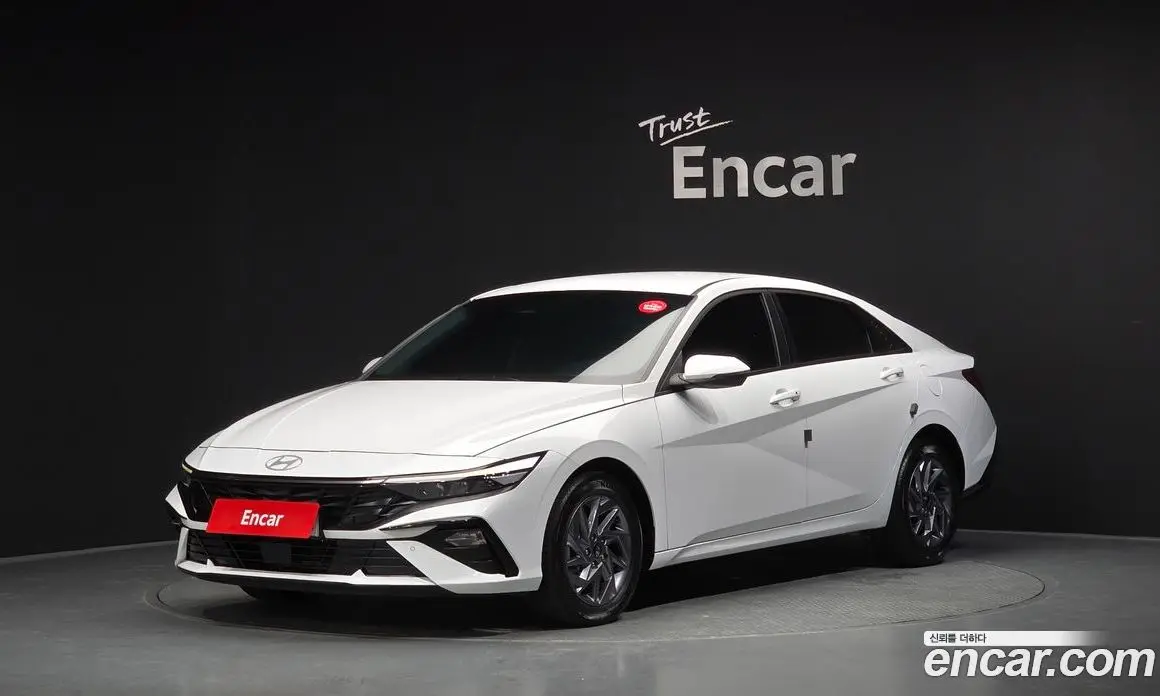 Hyundai Avante 2024 1.6 автомат (гидро), фото 1 Hyundai Avante 2024 1.6 автомат (гидро), фото 1