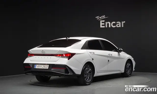 Hyundai Avante 2024 1.6 автомат (гидро), миниатюра 2 Hyundai Avante 2024 1.6 автомат (гидро), миниатюра 2