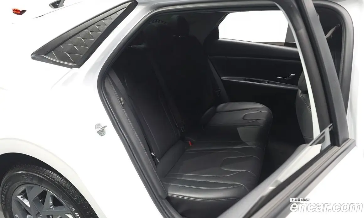 Hyundai Avante 2024 1.6 автомат (гидро), фото 17 Hyundai Avante 2024 1.6 автомат (гидро), фото 17