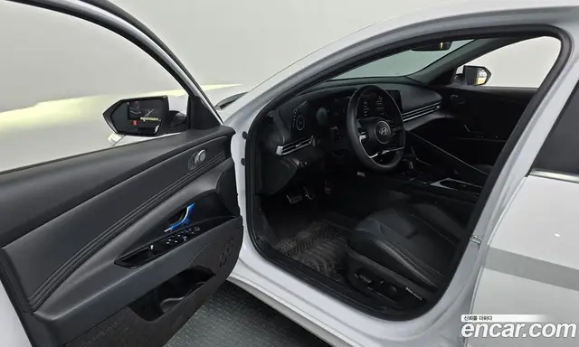 Hyundai Avante 2024 1.6 автомат (гидро), миниатюра 12