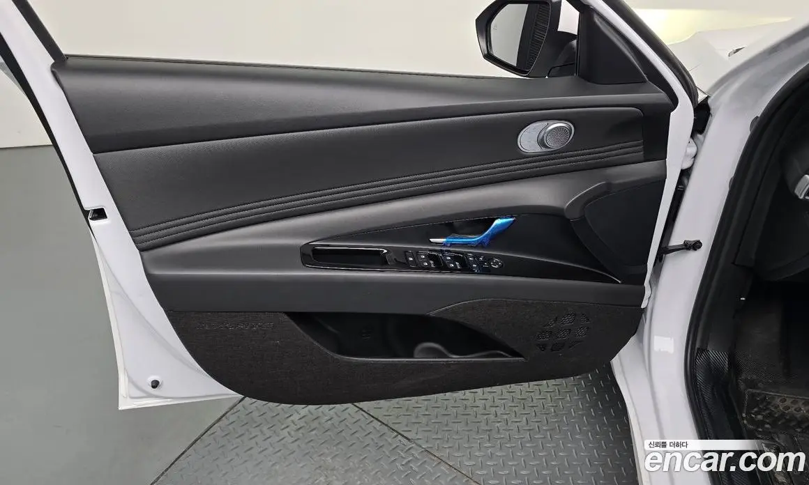 Hyundai Avante 2024 1.6 автомат (гидро), фото 13 Hyundai Avante 2024 1.6 автомат (гидро), фото 13