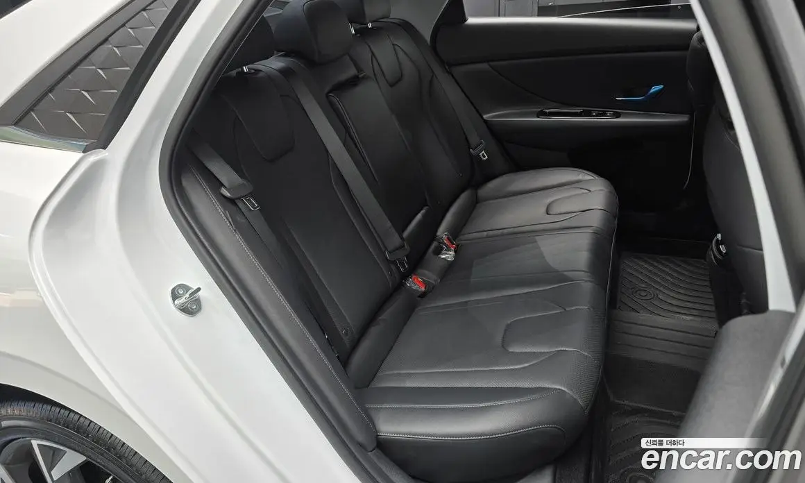 Hyundai Avante 2024 1.6 автомат (гидро), фото 16 Hyundai Avante 2024 1.6 автомат (гидро), фото 16