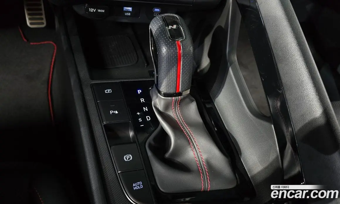 Hyundai Avante 2024 1.6 автомат (гидро), фото 12 Hyundai Avante 2024 1.6 автомат (гидро), фото 12