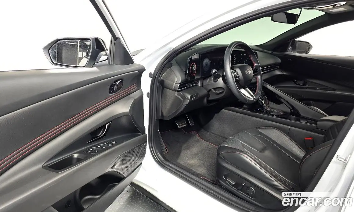 Hyundai Avante 2024 1.6 автомат (гидро), фото 13 Hyundai Avante 2024 1.6 автомат (гидро), фото 13
