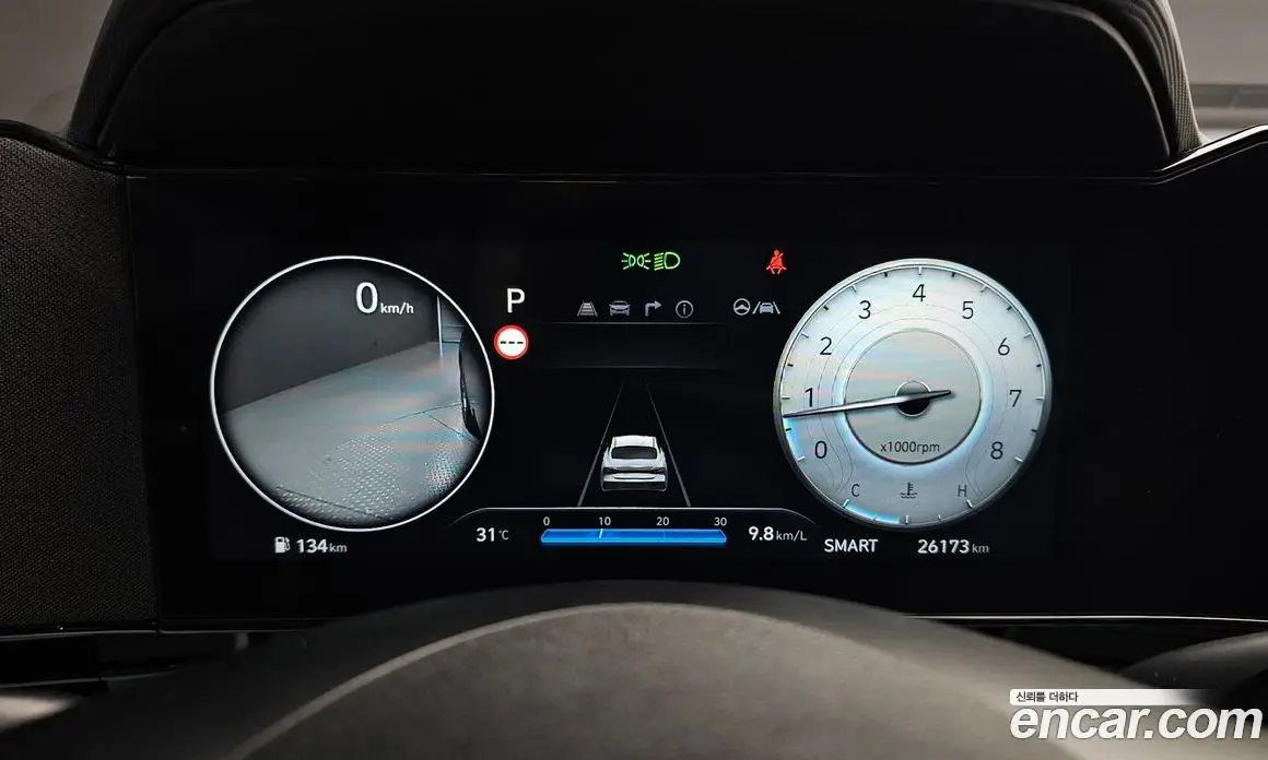 Hyundai Avante 2024 1.6 автомат (гидро), фото 11