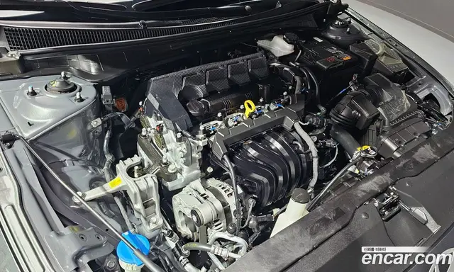 Hyundai Avante 2024 1.6 автомат (гидро), миниатюра 6