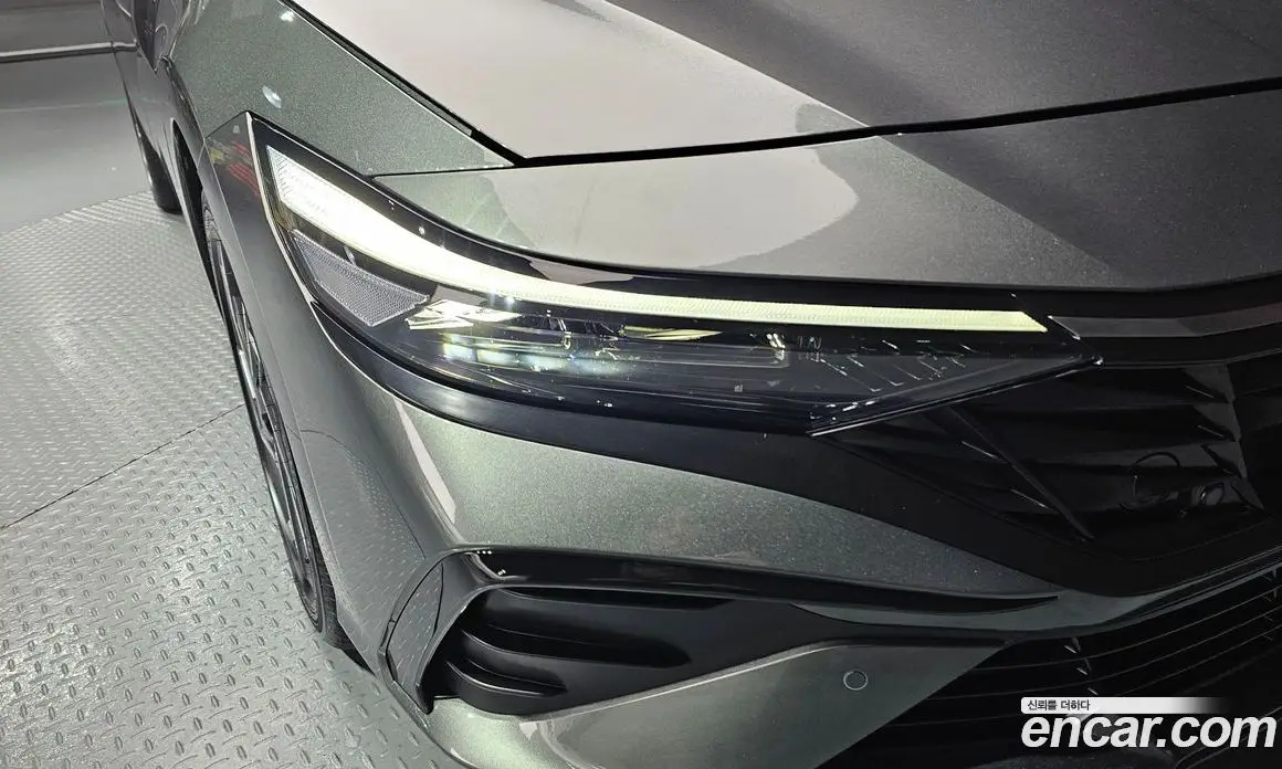 Hyundai Avante 2024 1.6 автомат (гидро), фото 8