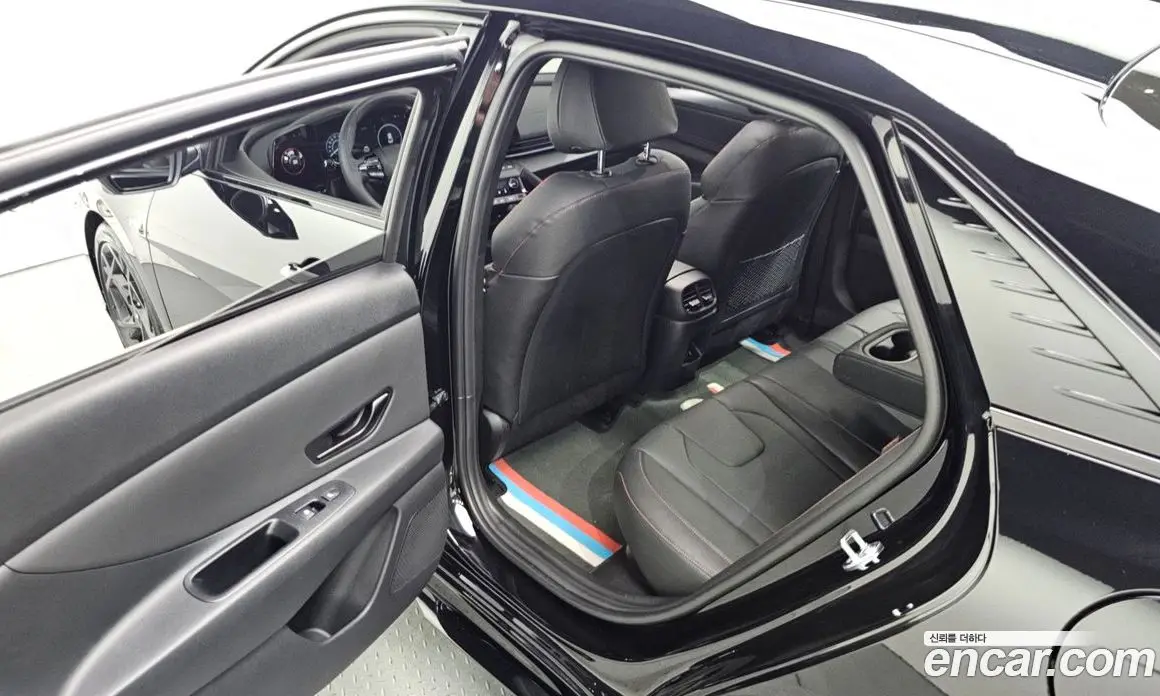 Hyundai Avante 2025 1.6 автомат (гидро), фото 25 Hyundai Avante 2025 1.6 автомат (гидро), фото 25