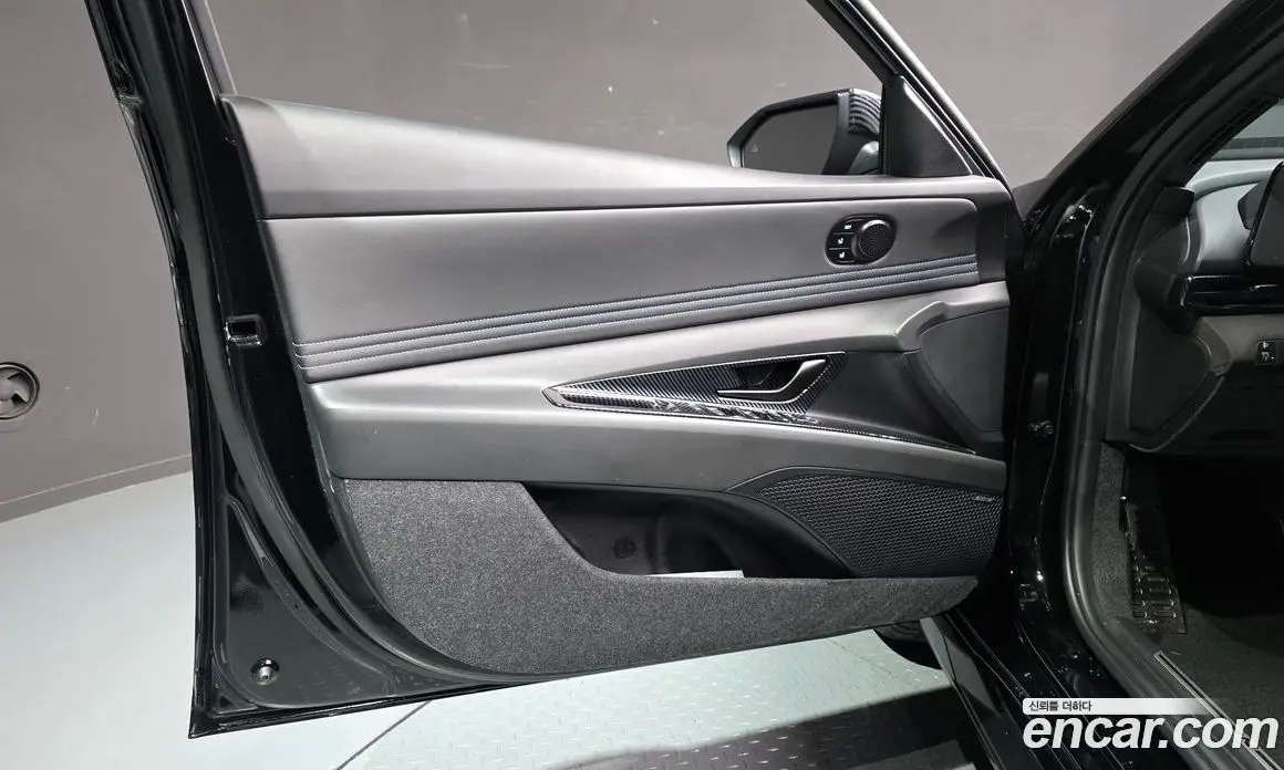 Hyundai Avante 2026 2.0 автомат (гидро), фото 14