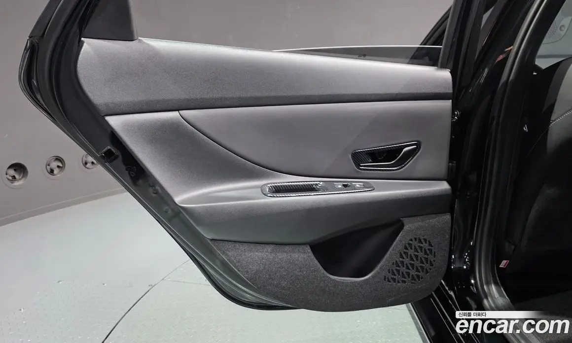 Hyundai Avante 2026 2.0 автомат (гидро), фото 15