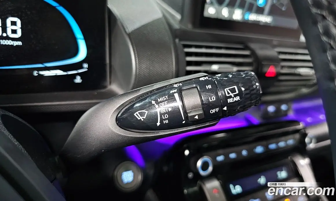 Hyundai Casper 2021 1.0 автомат (гидро), фото 29