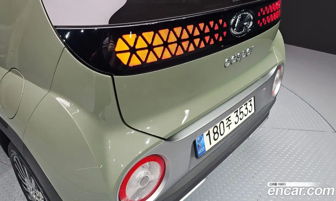 Hyundai Casper 2021 1.0 автомат (гидро), фото 9