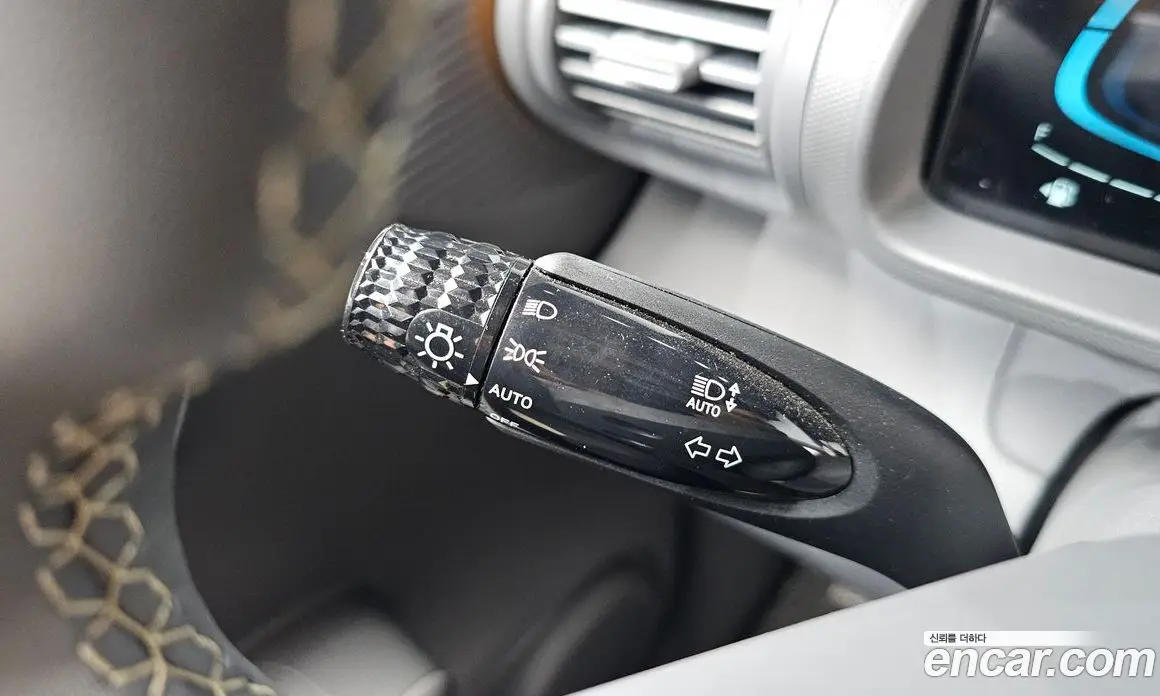 Hyundai Casper 2023 1.0 автомат (гидро), фото 22