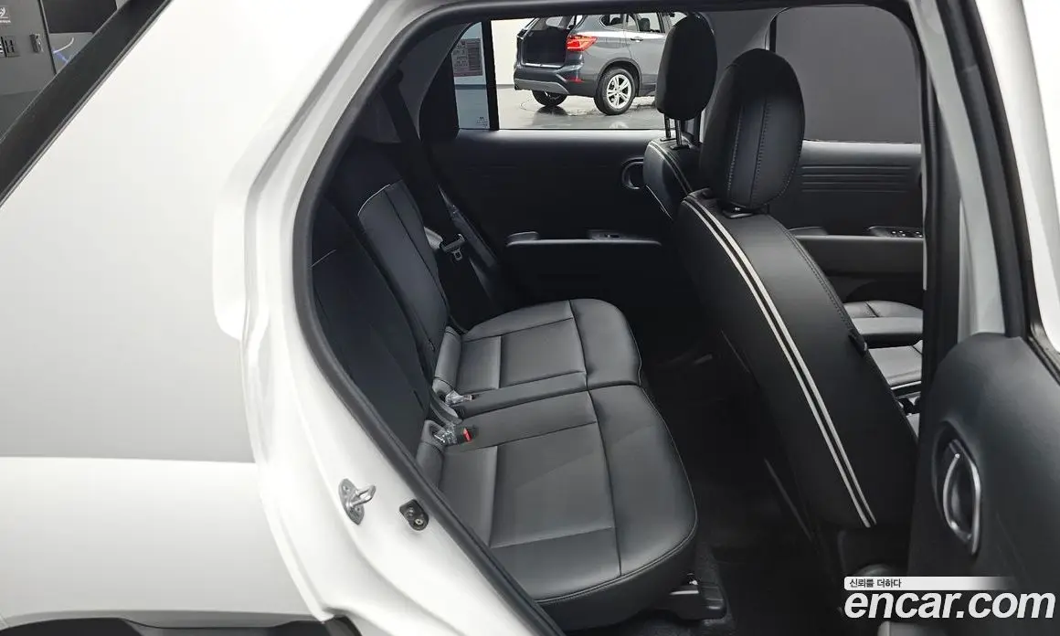 Hyundai Casper 2025 1.0 автомат (гидро), фото 11