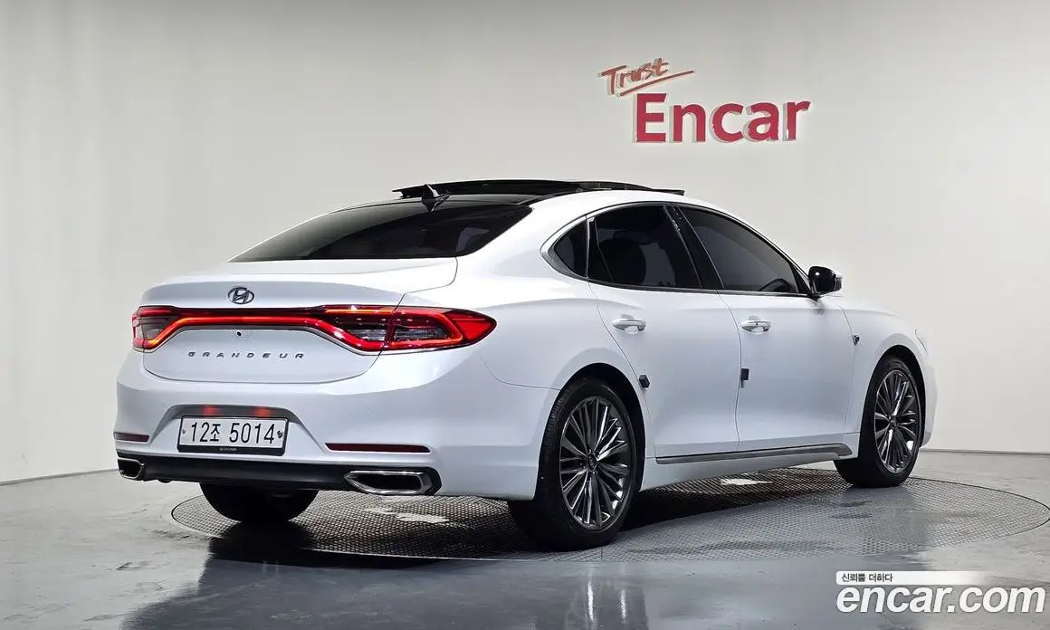 Hyundai Grandeur 2017 2.4 автомат (гидро), фото 1 Hyundai Grandeur 2017 2.4 автомат (гидро), фото 1