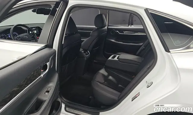 Hyundai Grandeur 2019 2.4 автомат (гидро), миниатюра 12