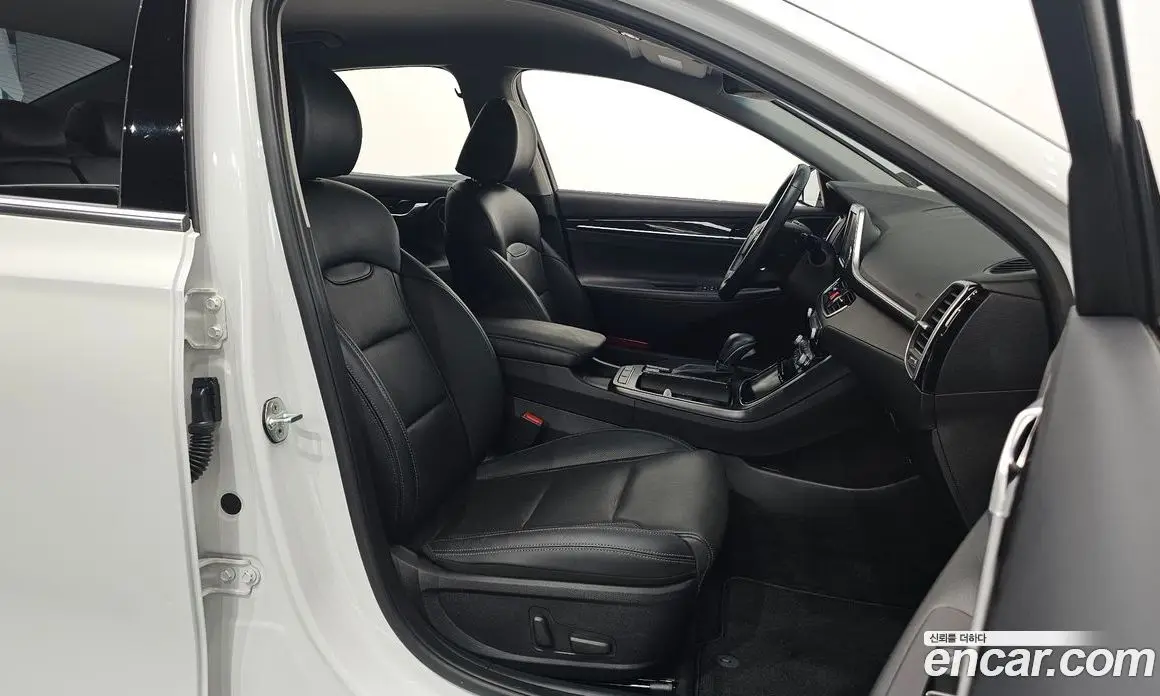 Hyundai Grandeur 2019 2.4 автомат (гидро), фото 10 Hyundai Grandeur 2019 2.4 автомат (гидро), фото 10