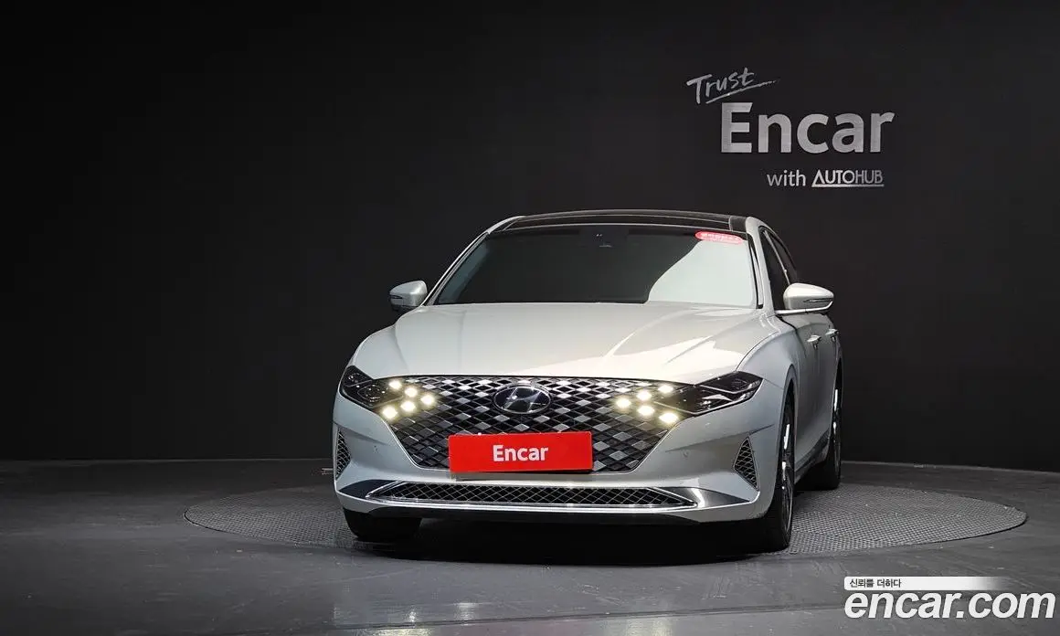 Hyundai Grandeur 2020 2.4 автомат (гидро), фото 2 Hyundai Grandeur 2020 2.4 автомат (гидро), фото 2