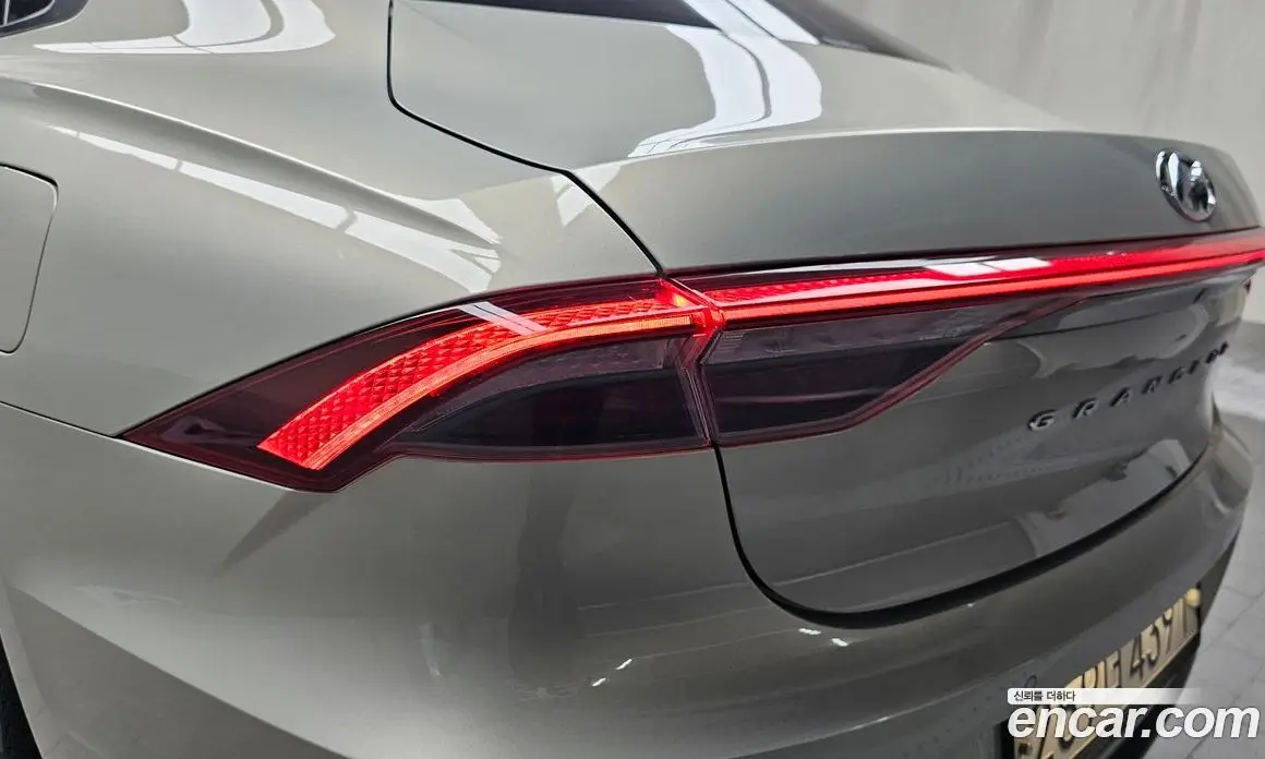 Hyundai Grandeur 2020 2.4 автомат (гидро), фото 8 Hyundai Grandeur 2020 2.4 автомат (гидро), фото 8