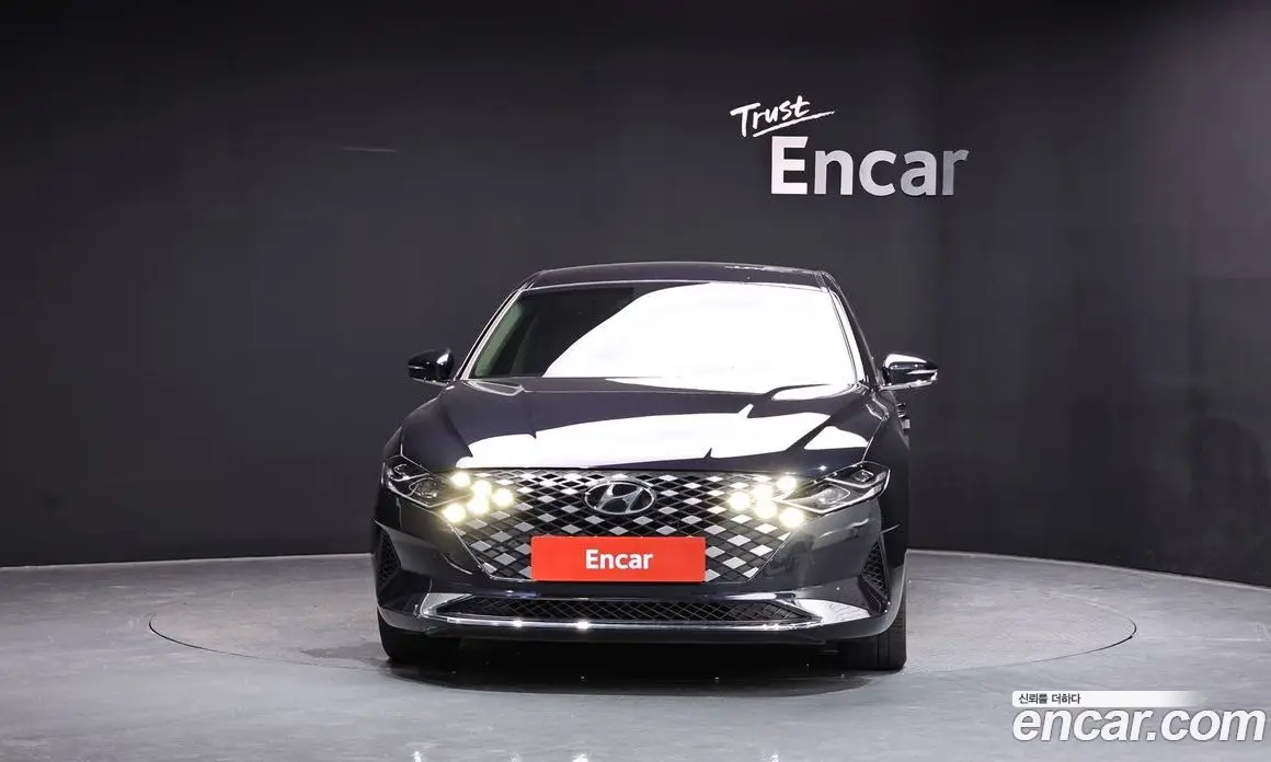 Hyundai Grandeur 2021 2.5 автомат (гидро), фото 3 Hyundai Grandeur 2021 2.5 автомат (гидро), фото 3