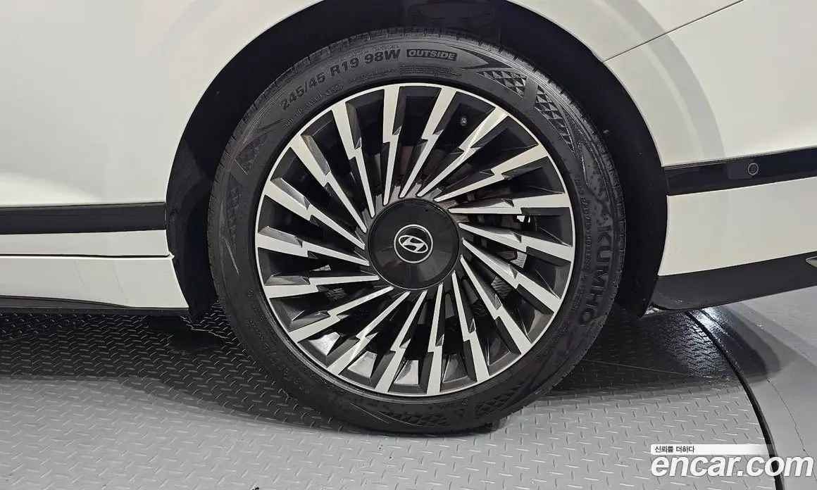 Hyundai Grandeur 2022 3.5 автомат (гидро), фото 7 Hyundai Grandeur 2022 3.5 автомат (гидро), фото 7