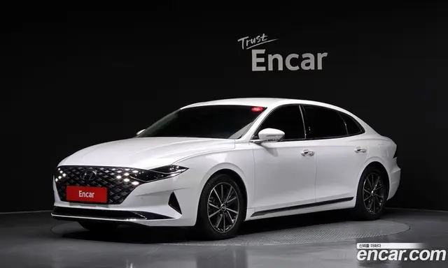 Hyundai Grandeur 2022 2.5 автомат (гидро), миниатюра 1 Hyundai Grandeur 2022 2.5 автомат (гидро), миниатюра 1