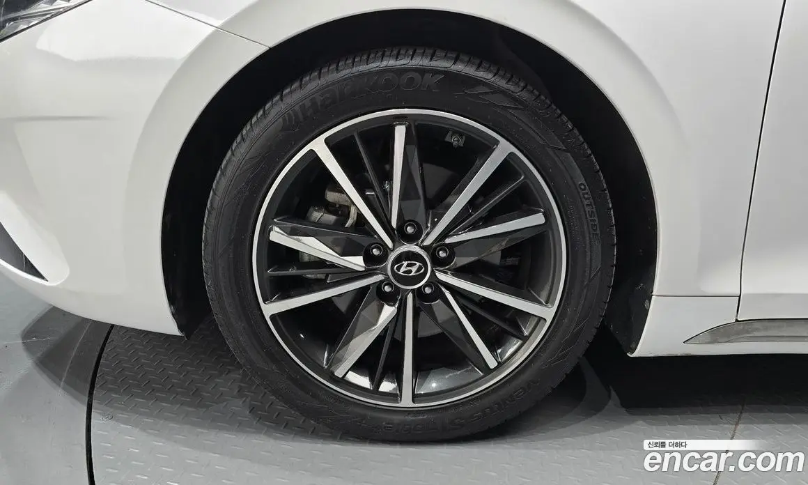 Hyundai Grandeur 2022 2.5 автомат (гидро), фото 5 Hyundai Grandeur 2022 2.5 автомат (гидро), фото 5