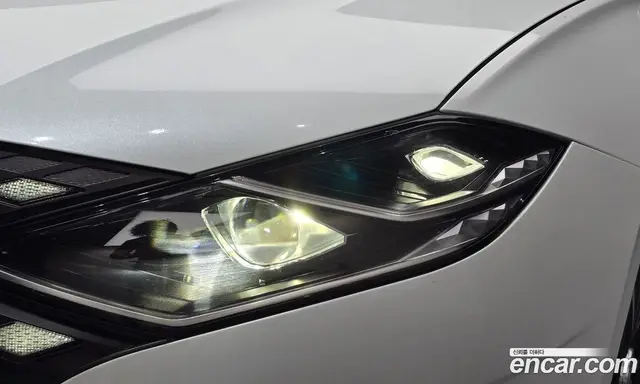 Hyundai Grandeur 2022 2.5 автомат (гидро), миниатюра 8 Hyundai Grandeur 2022 2.5 автомат (гидро), миниатюра 8