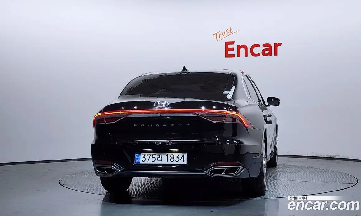 Hyundai Grandeur 2022 3.3 автомат (гидро), фото 4 Hyundai Grandeur 2022 3.3 автомат (гидро), фото 4