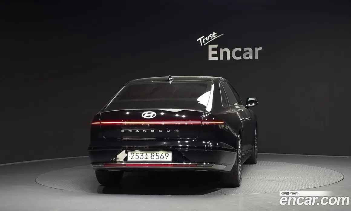 Hyundai Grandeur 2023 1.6 автомат (гидро), фото 4 Hyundai Grandeur 2023 1.6 автомат (гидро), фото 4