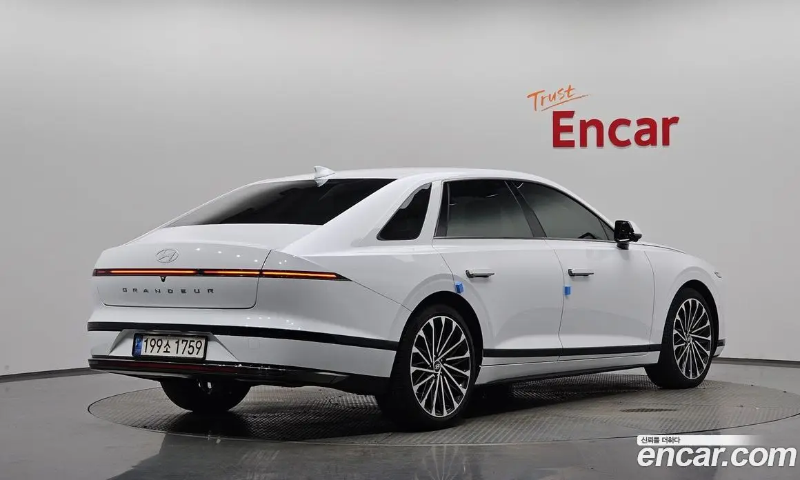 Hyundai Grandeur 2023 3.5 автомат (гидро), фото 1 Hyundai Grandeur 2023 3.5 автомат (гидро), фото 1