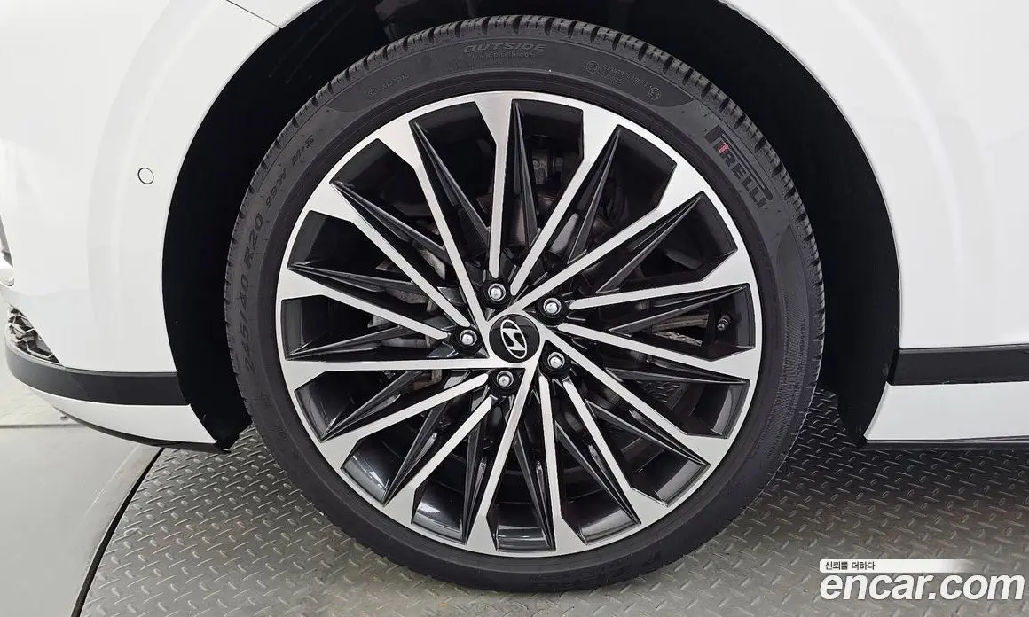 Hyundai Grandeur 2023 3.5 автомат (гидро), фото 4 Hyundai Grandeur 2023 3.5 автомат (гидро), фото 4