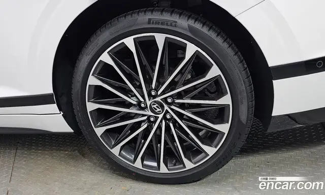 Hyundai Grandeur 2023 3.5 автомат (гидро), миниатюра 6 Hyundai Grandeur 2023 3.5 автомат (гидро), миниатюра 6