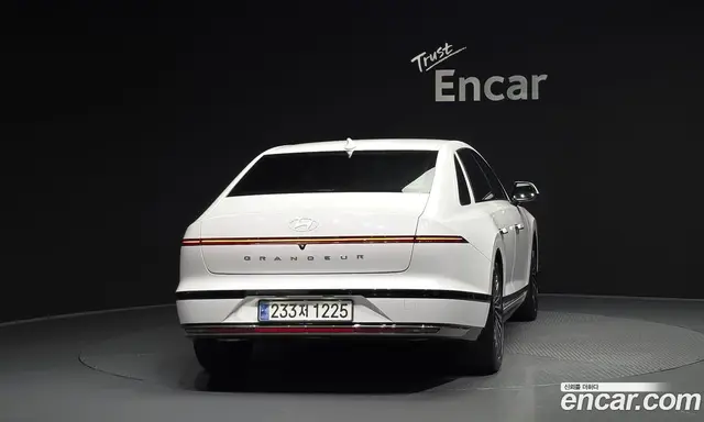 Hyundai Grandeur 2024 2.5 автомат (гидро), миниатюра 4 Hyundai Grandeur 2024 2.5 автомат (гидро), миниатюра 4